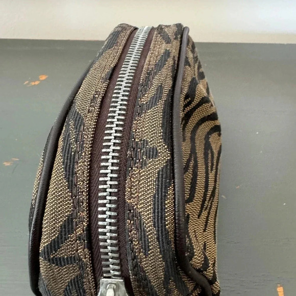 EUC  Fendi Zebra Animal Print Brown Fabric Bag Pouch Cosmetic Toiletry - Picture 4 of 11